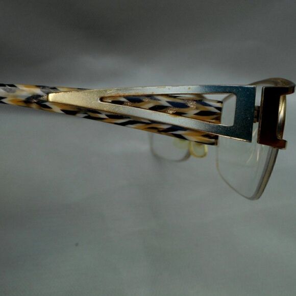 EUC TAKUMI - TK 967 Eyeglass FRAMES ONLY - Picture 13 of 14